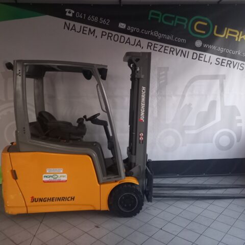 Jungheinrich ELEKTRO VILIČAR EFG 216 naprodaj
